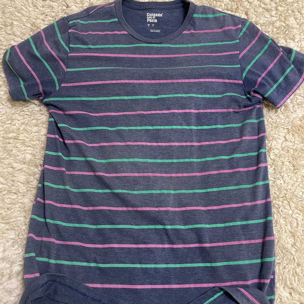 Cuidado con el Perro Striped T-Shirt – Size M